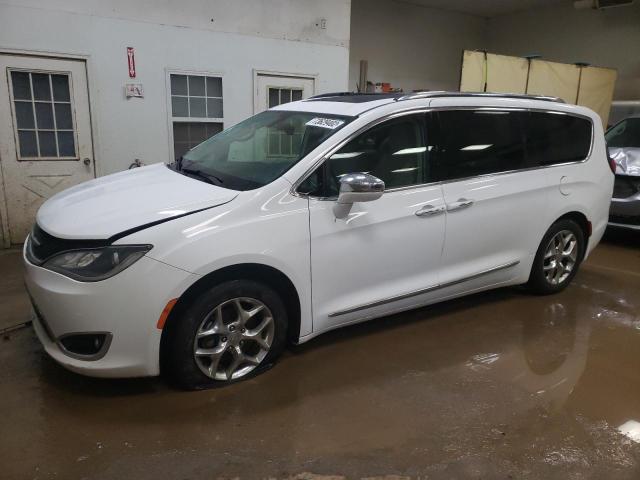 CHRYSLER PACIFICA L 2017 with VIN 2C4RC1GG3HR504969 - Photo from auction
