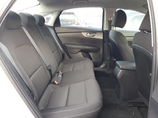 Photo 10 from auction – 2021 KIA FORTE FE with VIN 3KPF24AD1ME306439