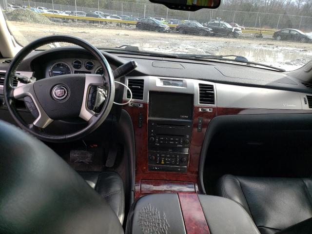Photo 8 from auction – 2010 CADILLAC ESCALADE E with VIN 1GYUKJEF0AR202536