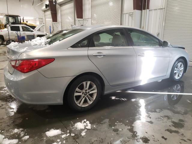 Photo 3 from auction – 2011 HYUNDAI SONATA GLS with VIN 5NPEB4AC2BH297150