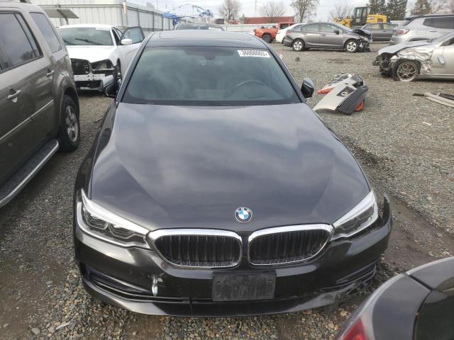 Photo 5 from auction – 2017 BMW 540 I with VIN WBAJE5C37HG916800