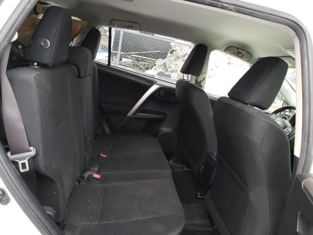 Photo 11 from auction – 2017 TOYOTA RAV4 LE with VIN JTMBFREV4HJ133205