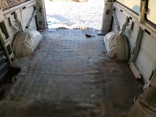 Photo 10 from auction – 2003 CHEVROLET EXPRESS G2 with VIN 1GCGG25V231116356