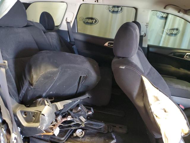 Photo 11 from auction – 2016 NISSAN PATHFINDER with VIN 5N1AR2MN7GC640352