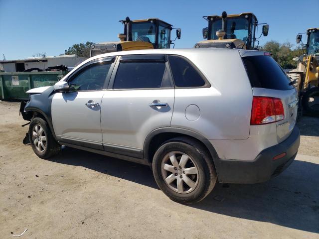 Photo 2 from auction – 2013 KIA SORENTO LX with VIN 5XYKT3A19DG374017