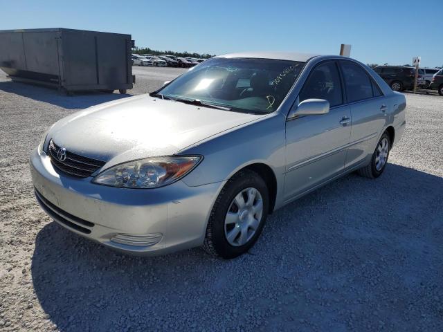 TOYOTA CAMRY LE 2003 with VIN 4T1BE32K53U230801 - Photo from auction