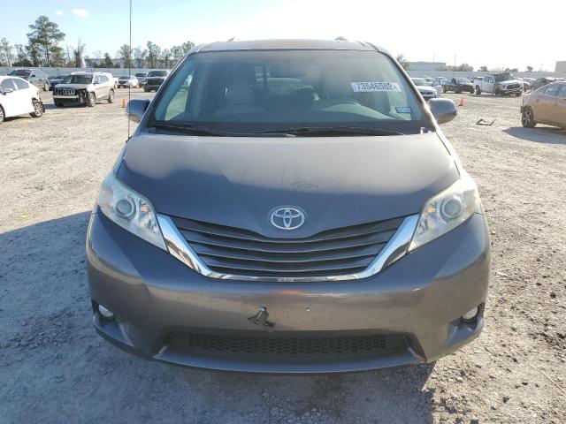 Photo 5 from auction – 2011 TOYOTA SIENNA XLE with VIN 5TDYK3DC7BS031345