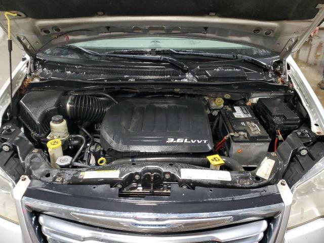Photo 12 from auction – 2011 CHRYSLER TOWN & COU with VIN 2A4RR8DG8BR780447
