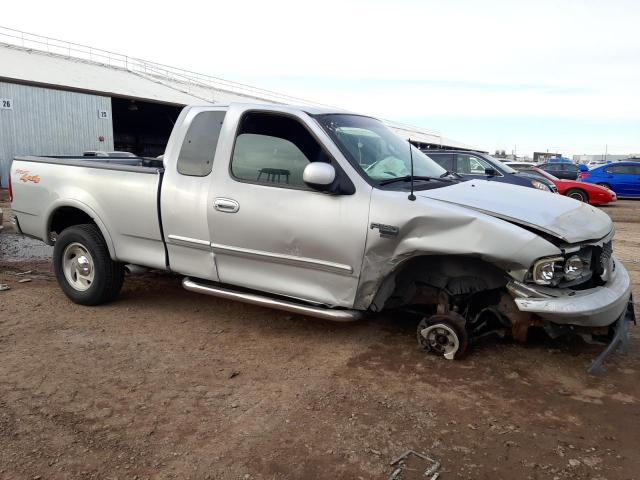 Photo 4 from auction – 2000 FORD F150 with VIN 2FTRX18L2YCA22920