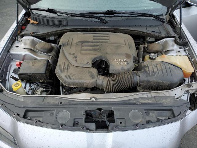 Photo 11 from auction – 2018 CHRYSLER 300 S with VIN 2C3CCABG3JH285542