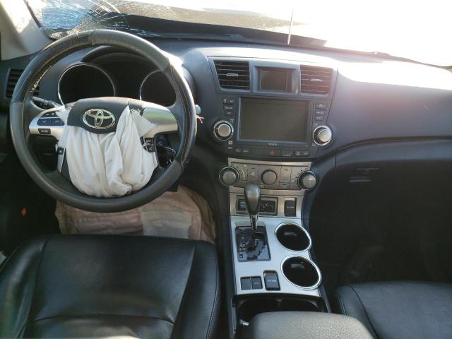 Photo 8 from auction – 2011 TOYOTA HIGHLANDER with VIN 5TDZK3EH9BS042961