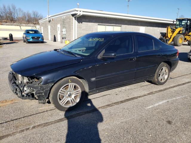 VOLVO S60 2.5T 2005 with VIN YV1RH592352465895 - Photo from auction