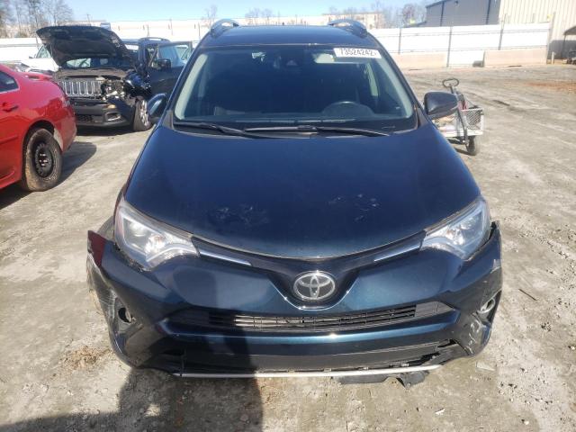 Photo 5 from auction – 2018 TOYOTA RAV4 ADVEN with VIN JTMRFREV8JD245363