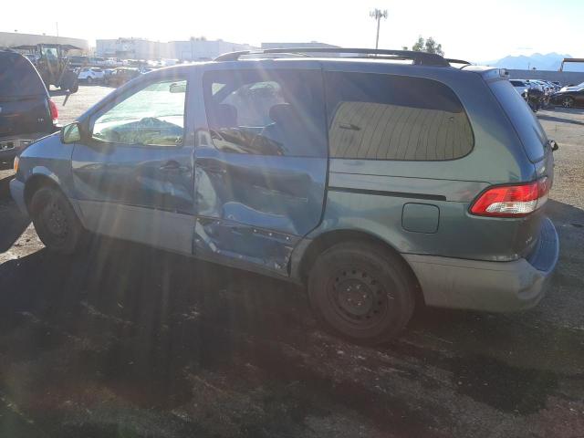 Photo 2 from auction – 2002 TOYOTA SIENNA CE with VIN 4T3ZF19CX2U481687