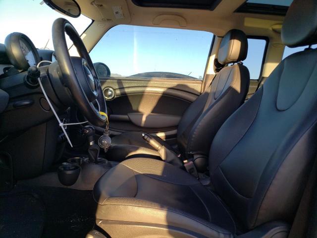 Photo 7 from auction – 2011 MINI COOPER CLU with VIN WMWZF3C58BTY00770