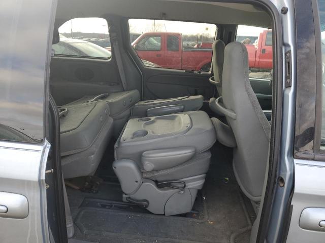 Photo 11 from auction – 2005 CHRYSLER TOWN & COU with VIN 1C4GP45R85B155027