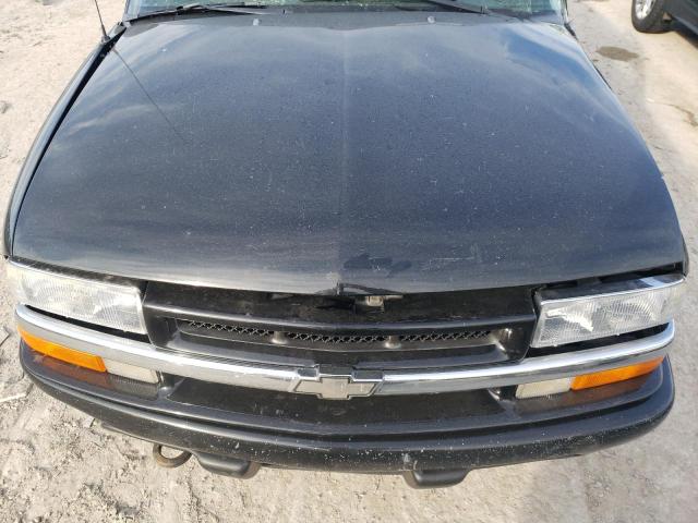 Photo 12 from auction – 2001 CHEVROLET BLAZER with VIN 1GNDT13W612142428