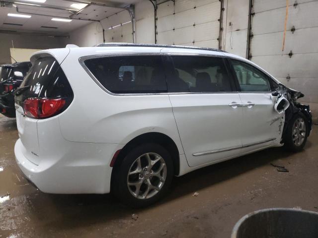 Photo 3 from auction – 2017 CHRYSLER PACIFICA L with VIN 2C4RC1GG3HR504969