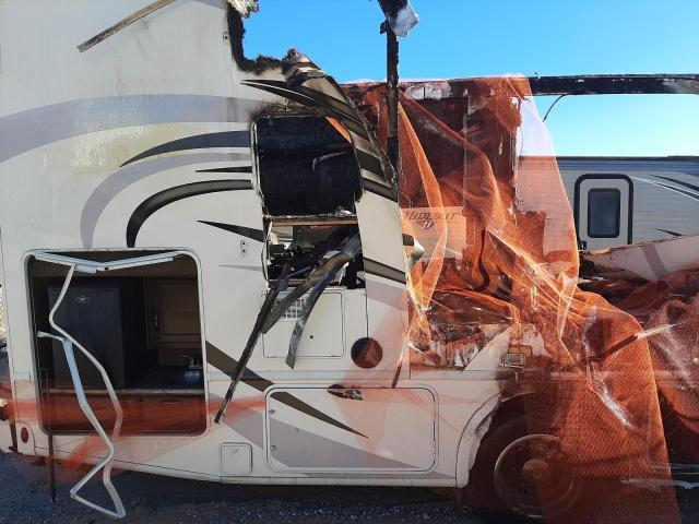Photo 6 from auction – 2018 THOR MOTORHOME with VIN 1F65F5DY4J0A02663