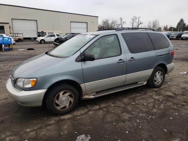 Photo 1 from auction – 2000 TOYOTA SIENNA LE with VIN 4T3ZF13C2YU318744