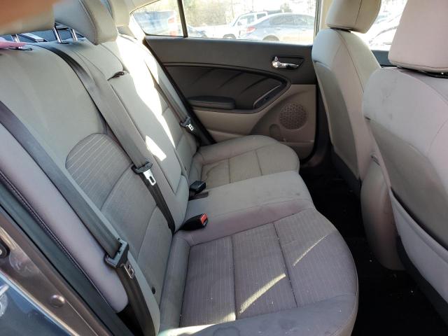 Photo 10 from auction – 2016 KIA FORTE LX with VIN KNAFX4A65G5567038