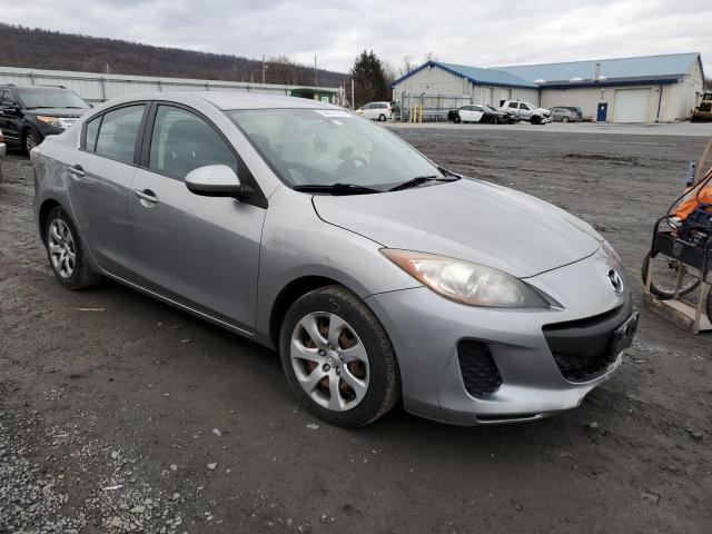 Photo 4 from auction – 2013 MAZDA 3 I with VIN JM1BL1TG8D1745545