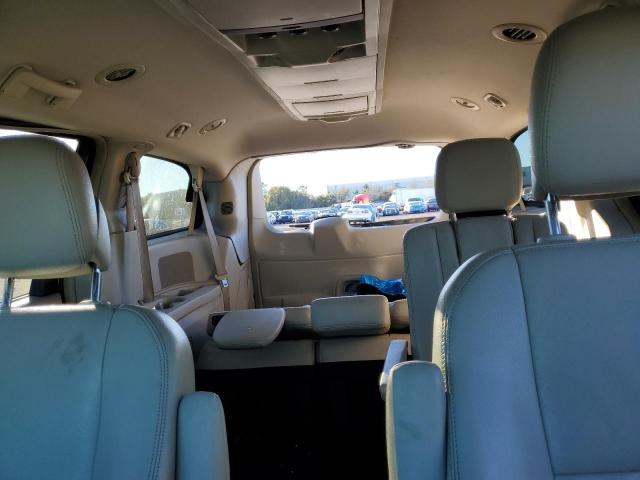 Photo 10 from auction – 2013 CHRYSLER TOWN & COU with VIN 2C4RC1BG8DR554820