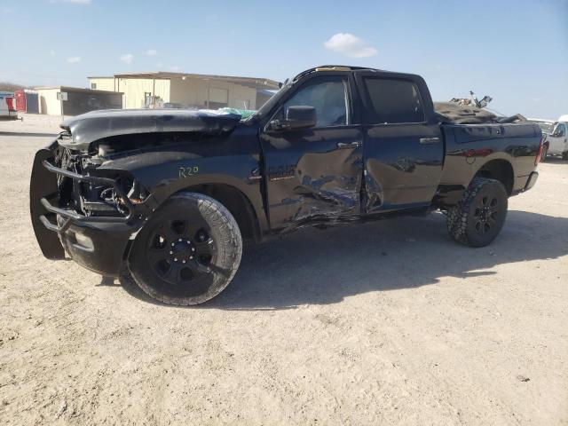 RAM 2500 SLT 2015 con VIN 3C6UR5DL5FG655744 - Foto de la subasta