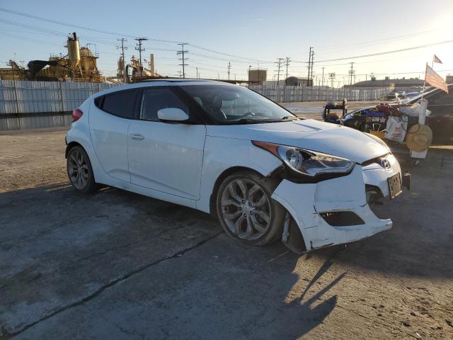 Photo 4 from auction – 2013 HYUNDAI VELOSTER with VIN KMHTC6AD5DU094878