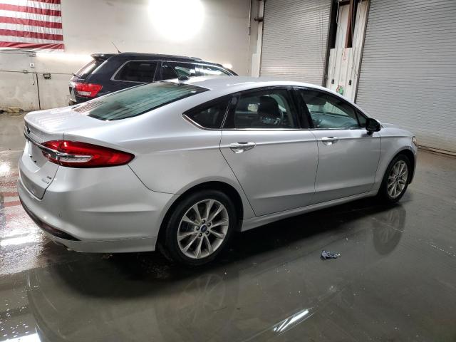 Photo 3 from auction – 2017 FORD FUSION SE with VIN 3FA6P0HD1HR263581