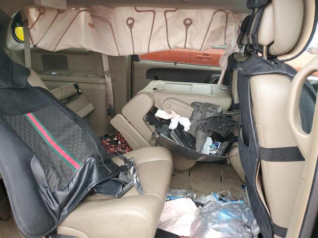 Photo 11 from auction – 2014 CHRYSLER TOWN & COU with VIN 2C4RC1CG8ER219220