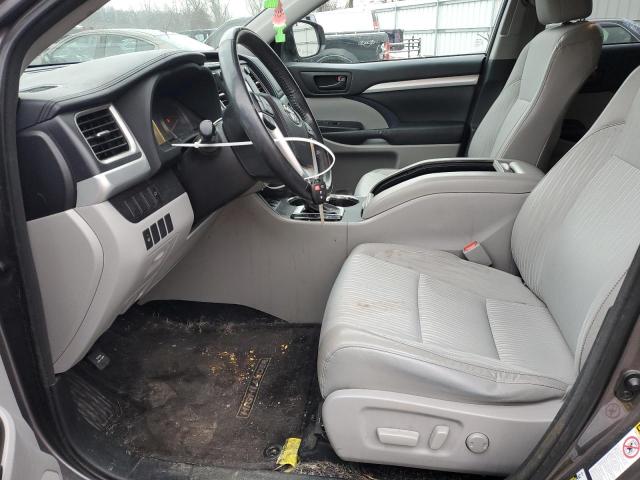 Foto 7 de la subasta – 2015 TOYOTA HIGHLANDER con VIN 5TDBKRFH1FS176078