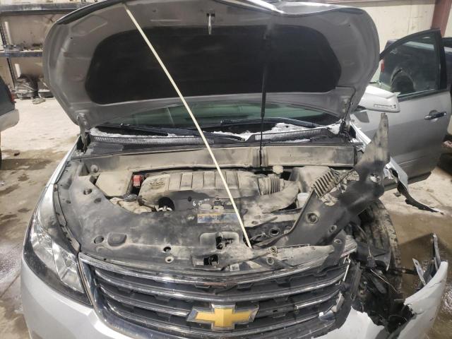 Photo 11 from auction – 2016 CHEVROLET TRAVERSE L with VIN 1GNKRGKD1GJ173934