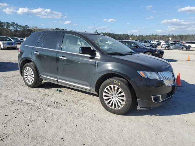 Photo 4 from auction – 2011 LINCOLN MKX with VIN 2LMDJ6JK8BBJ06568