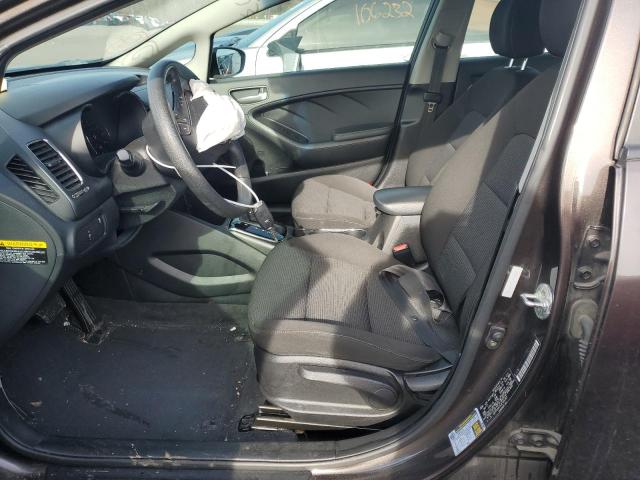 Photo 7 from auction – 2018 KIA FORTE LX with VIN 3KPFK4A75JE165302