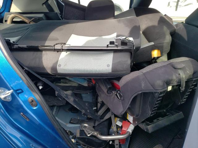 Photo 12 from auction – 2013 TOYOTA PRIUS C with VIN JTDKDTB39D1052264