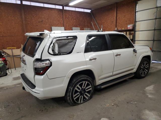Photo 3 from auction – 2018 TOYOTA 4RUNNER SR with VIN JTEBU5JR9J5496830