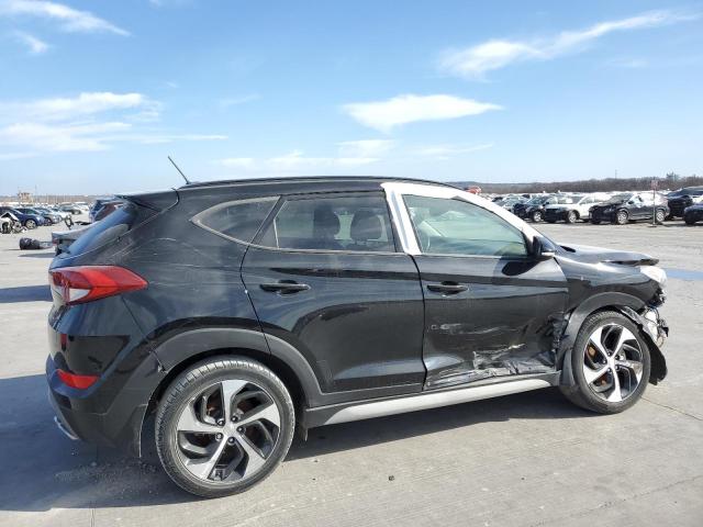 Photo 3 from auction – 2017 HYUNDAI TUCSON LIM with VIN KM8J33A2XHU580743