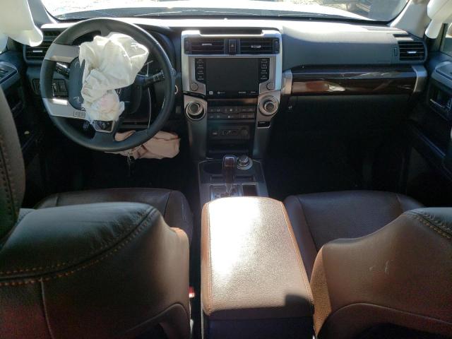 Photo 8 from auction – 2020 TOYOTA FOURUNNER with VIN JTEBU5JR2L5818890