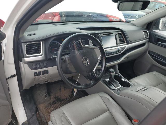 Photo 8 from auction – 2018 TOYOTA HIGHLANDER with VIN 5TDJZRFH3JS833639