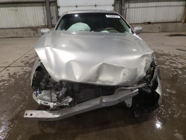 Photo 5 from auction – 2002 INFINITI Q45 with VIN JNKBF01A72M004992