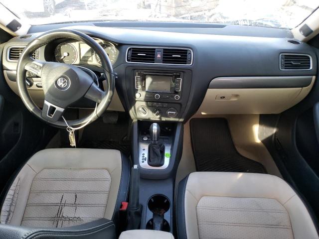 Photo 8 from auction – 2014 VOLKSWAGEN JETTA SEL with VIN 3VWL07AJ4EM403414