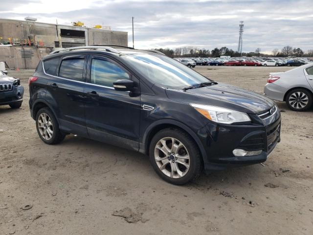 Foto 4 de la subasta – 2016 FORD ESCAPE TIT con VIN 1FMCU9J90GUC72324