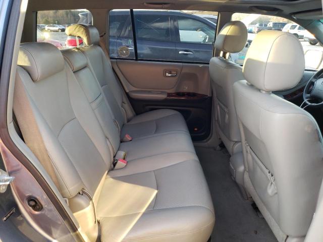 Photo 11 from auction – 2006 TOYOTA HIGHLANDER with VIN JTEEW21A760017132