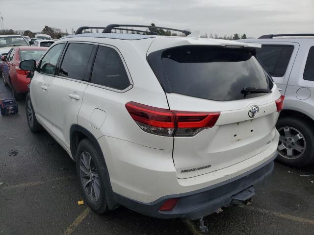 Photo 2 from auction – 2018 TOYOTA HIGHLANDER with VIN 5TDJZRFH3JS833639