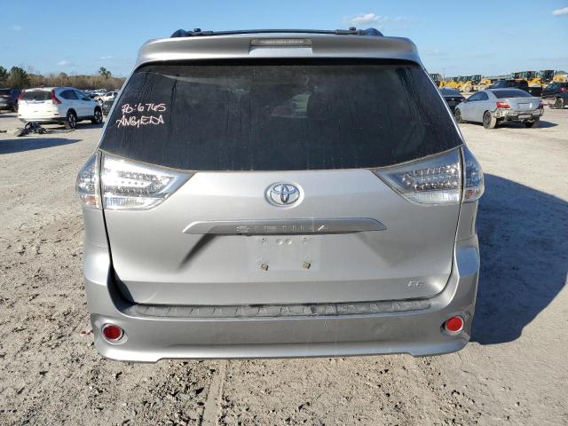 Photo 6 from auction – 2016 TOYOTA SIENNA SE with VIN 5TDXK3DC6GS706895