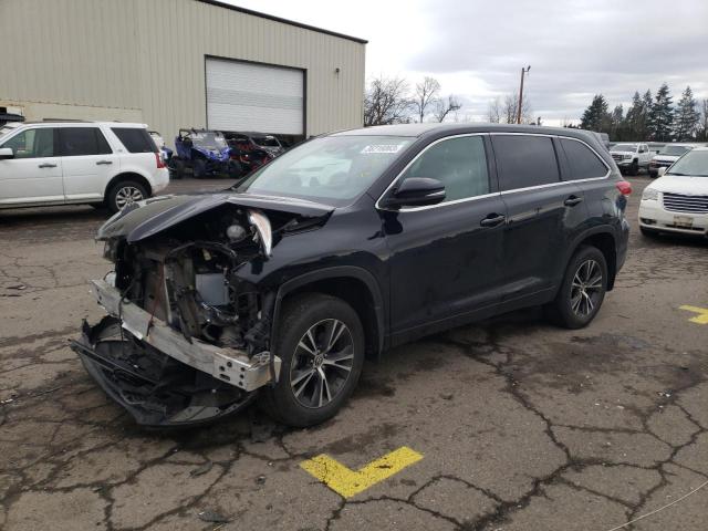 TOYOTA HIGHLANDER 2018 with VIN 5TDBZRFH0JS843548 - Photo from auction