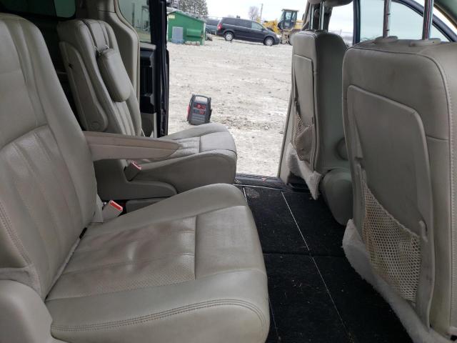 Photo 11 from auction – 2013 CHRYSLER TOWN & COU with VIN 2C4RC1CG4DR589644