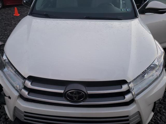 Photo 12 from auction – 2019 TOYOTA HIGHLANDER with VIN 5TDJZRFH6KS594492