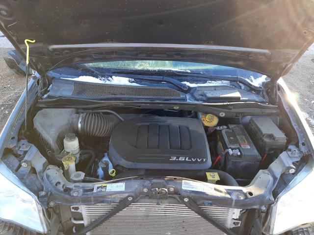 Photo 12 from auction – 2015 DODGE GRAND CARA with VIN 2C4RDGCGXFR631186